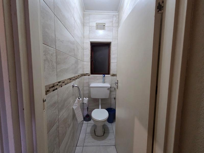 To Let 3 Bedroom Property for Rent in De La Haye Western Cape